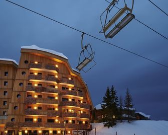 Hôtel Mil8 - Morzine - Edificio