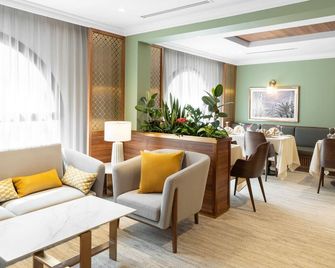 艾拉泰吧酒店 - 麥地那 - 餐廳