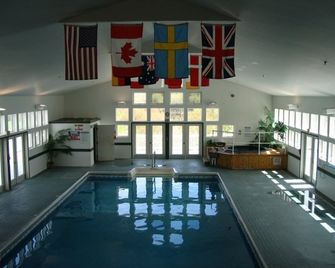 River View Resort - Bethel - Bazén