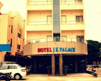Hotel Jk Palace - שירדי - בניין