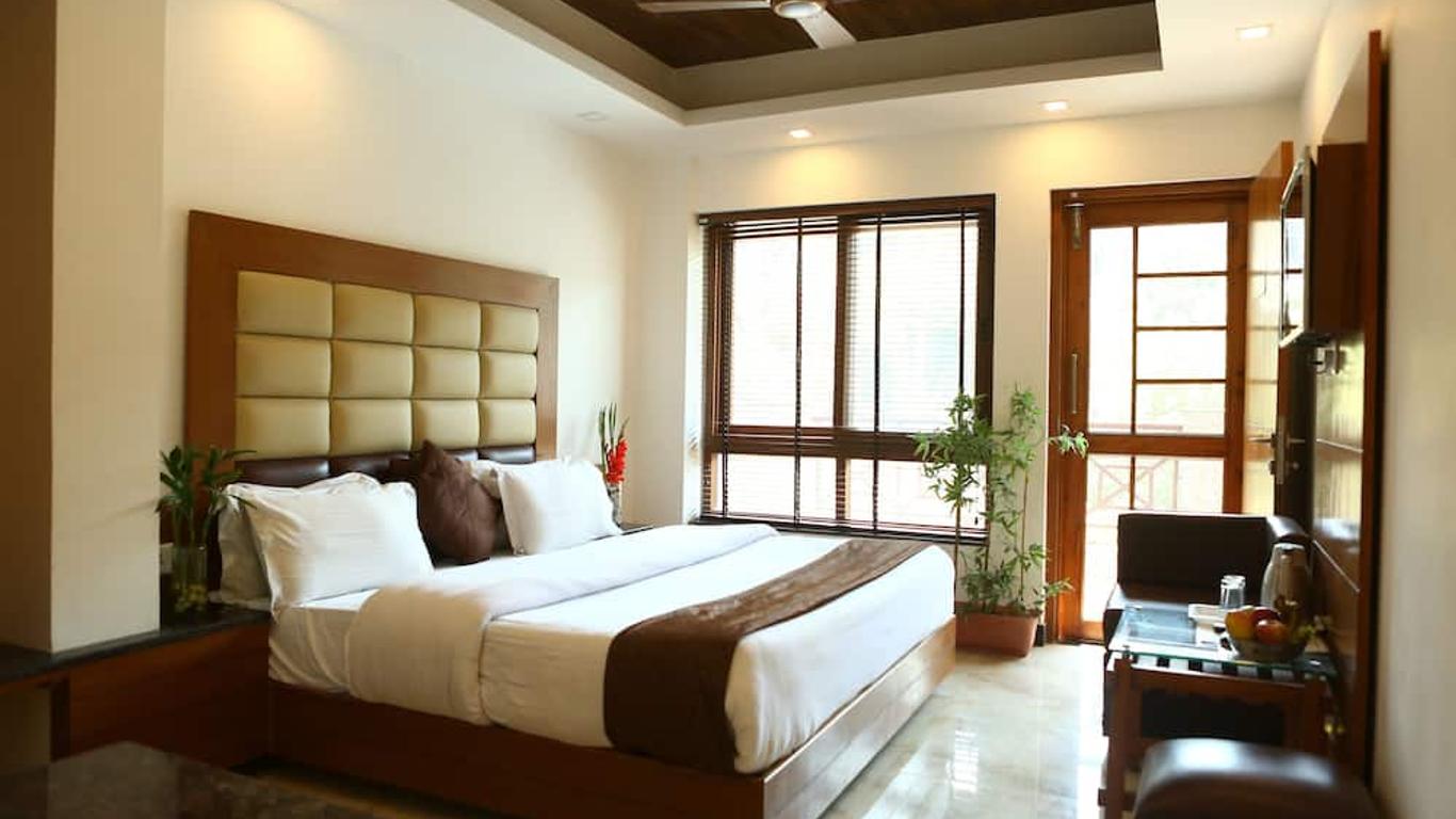 Hotel Devlok Primal
