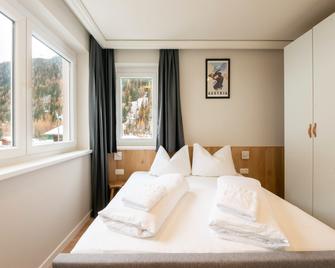 Holiday apartment in Zwieselstein near Sölden - Sölden - Dormitor