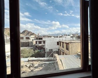 The Grand K2 Hotel - Leh - Balcone