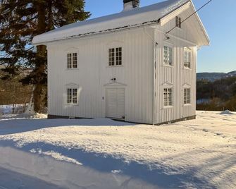 Amazing home in Nome with kitchen - Lunde - Building
