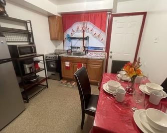The Canarsie Retreat - Brooklyn - Restaurante