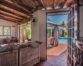 Honeypot Bed And Breakfast - Umhlanga
