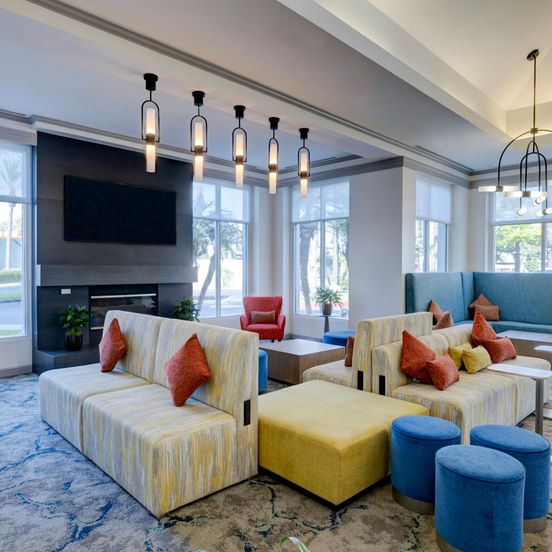Hilton Garden Inn Anaheim/Garden Grove image 1