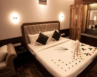 Green Park Resort - Masinigudi - Bedroom