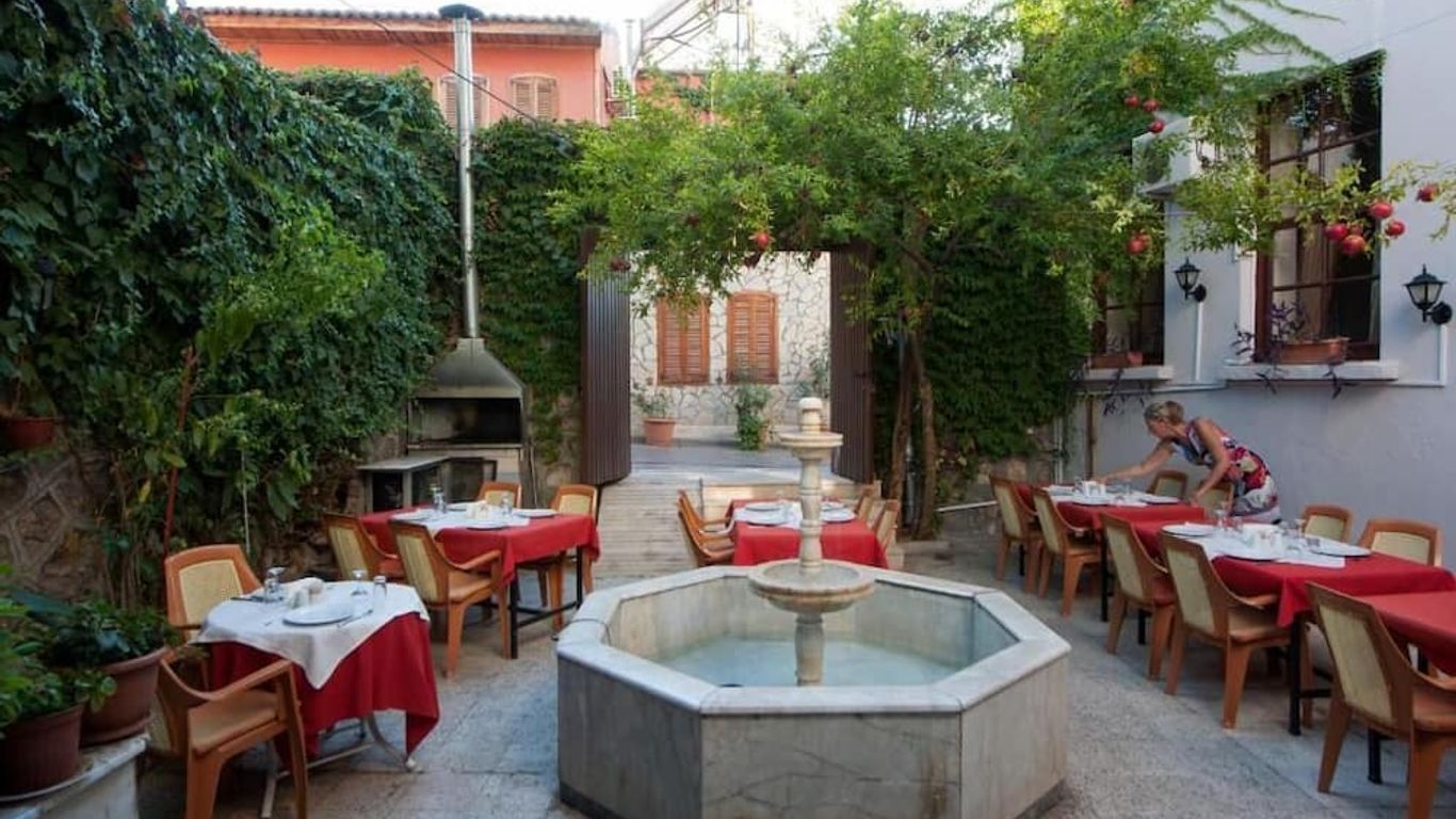 Konak Hotel Kaleiçi