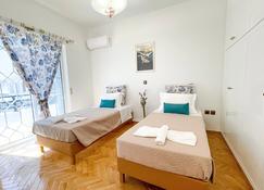 Nj Apartments: The Island Edition - Rodos - Slaapkamer