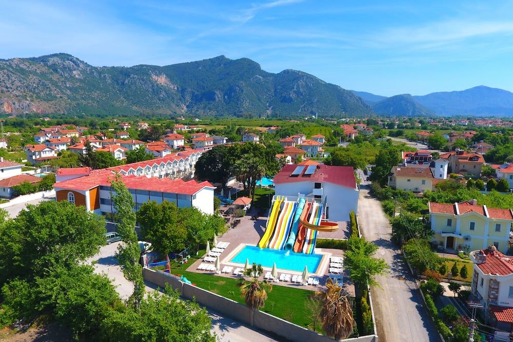 جراند إمير هوتل آند سبا