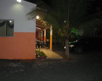 Pousada Sol Nascente - Olímpia - Edificio