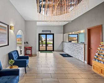 Baymont by Wyndham Lebanon IN - Lebanon - Lobby