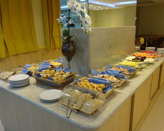 Elegance Praia Hotel - Rio de Janeiro - Bufet