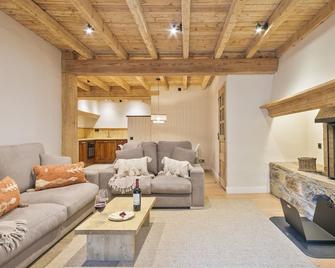 Luderna - Apartamento con jardín Saublanca - Garòs - Sala de estar