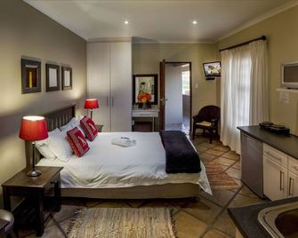Lalapanzi Guest Lodge - Porto Elizabeth