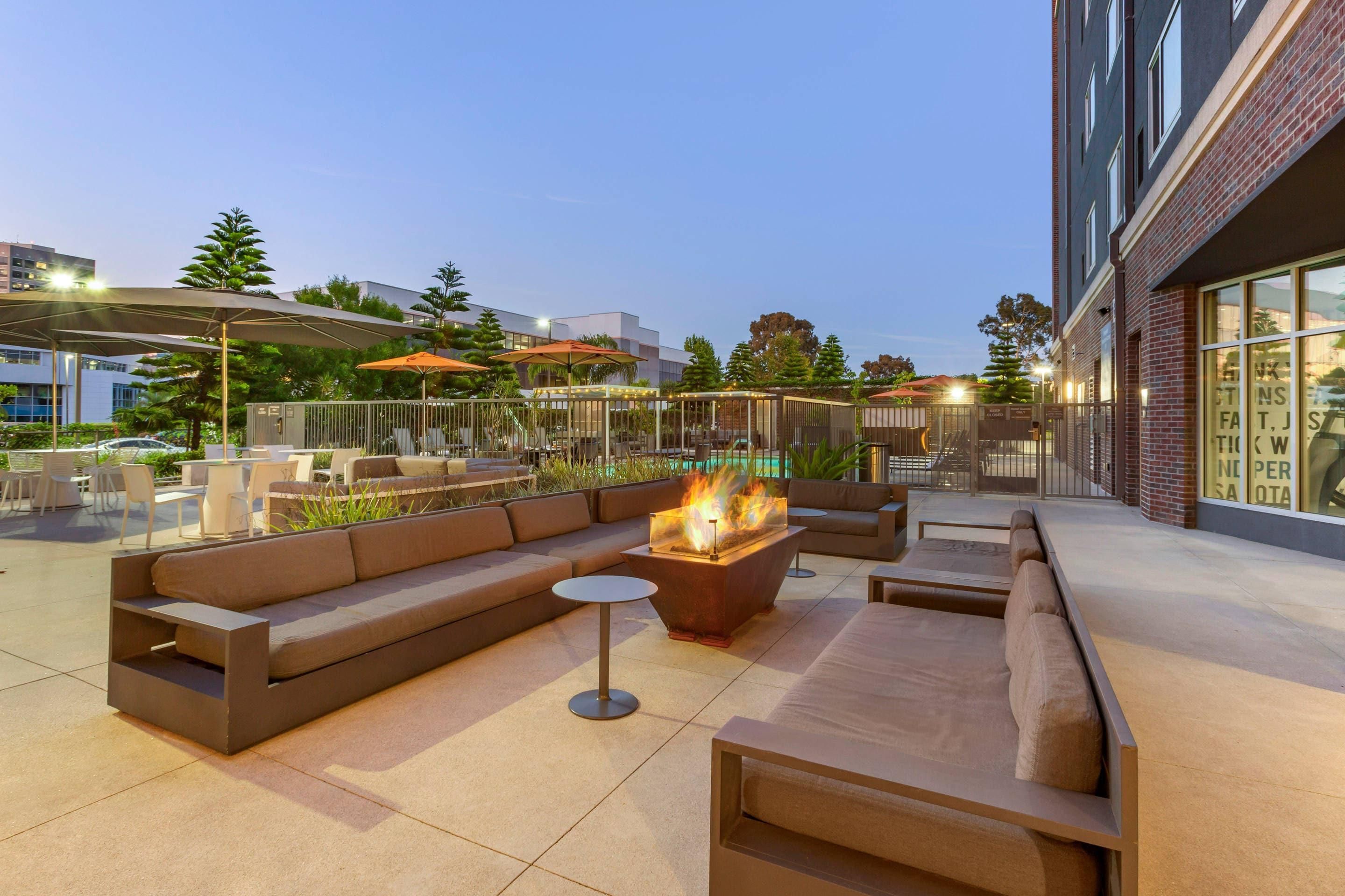 Cambria Hotel Los Angeles LAX Airport - El Segundo - Bâtiment