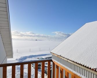 Kviholmi Premium Apartments - Eyvindarhólar - Балкон