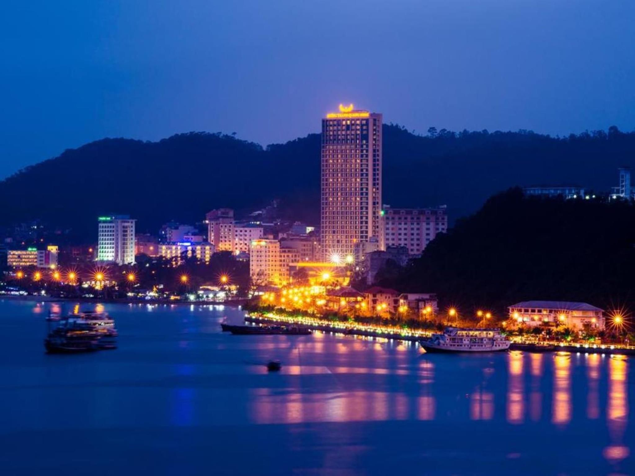 Muong Thanh Luxury Quang Ninh Hotel - Ha Long - Rakennus
