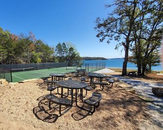 Lily's-Huge Lake View & Lost Bridge Marina Nearby - Garfield - Patio