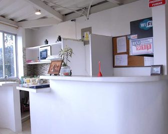 Quito Condor Hostal - Quito - Lễ tân