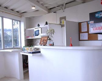 Quito Condor Hostal - Quito - Lễ tân