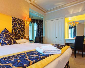Clifton Hotel - Scarborough - Habitación