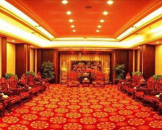 Picturesque Hotel - Wuxi