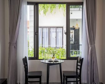 Beach Palm Villa Hoi An - Hoi An - Comedor