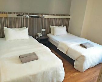 Kino Hotel - Shah Alam - Bedroom