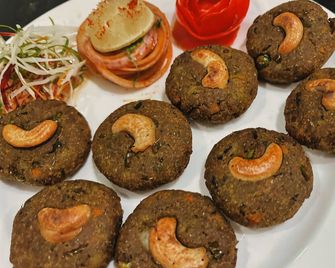 Hotel Clarks Collection Bhavnagar - Bhavnagar