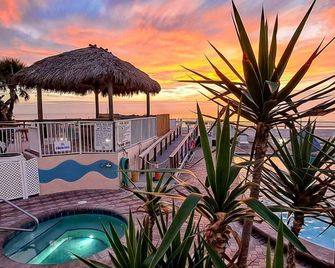 Fountain Beach Resort - Daytona Beach - Daytona Beach - Pileta
