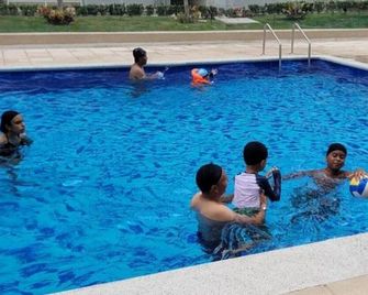 Soledad 3br Apartment Pool Pool Parking Wifi Gym - Soledad