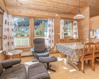 Awesome Home In Fjærland - Fjærland - Sala de jantar