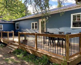 Whispering Birch Bed and Breakfast - Annapolis Royal - Terasa