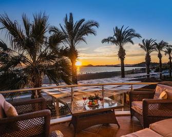 Sunset Beach Club Villas - Fethiye - Balkon