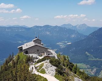 Fewo Pausenpfiff Mit Schwimmbad - Berchtesgaden - Bygning