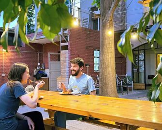 Mora Hostel - Mendoza