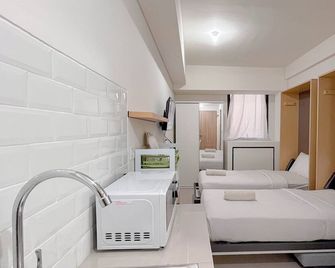 White Style Studio (No Kitchen) Apartment Bandaraya - Tallasa City Makassar - Makassar - Bedroom