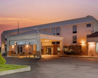 Comfort Inn Ebensburg - Ebensburg - Building