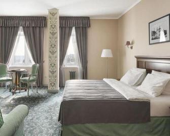 Remezov Hotel - Tyumen - Makuuhuone