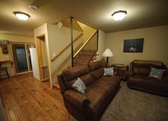 A Well Kept Secret. Great For Skiers, Hikers, Or Romantic Getaway - Packwood - Living room