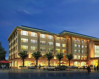 Dong Xiang International Hotel - E’zhou - Edificio