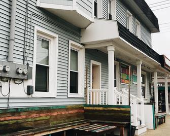 The Ocean City Cottage - Ocean City - Building