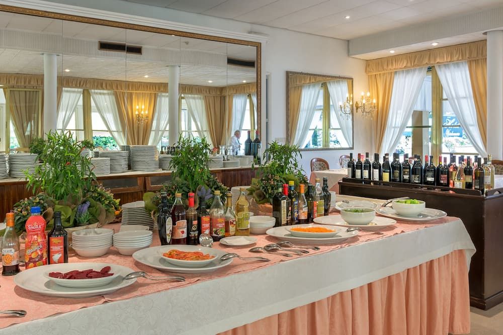 Hotel Verdemare - פייטרסנטה