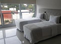 Start Villa Morra Rent Apartments - Asuncion - Bedroom