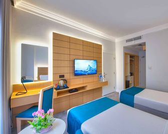 Lotus Grand Hotel - Dubái