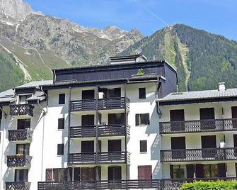 Le Triolet by Interhome - Chamonix - Building