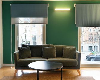 Be Mate Trafalgar - Madrid - Sala de estar