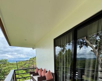 RC Villas and Resorts - El Nido - Balcony